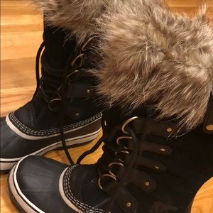 Sorel Shoes - Joan of Arctic faux fur trimmed boots Sorel Shoes - Joan of Arctic faux fur trimmed boots